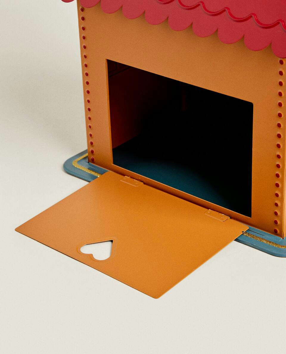 CHILDREN’S CHRISTMAS GINGERBREAD HOUSE LETTER BOX