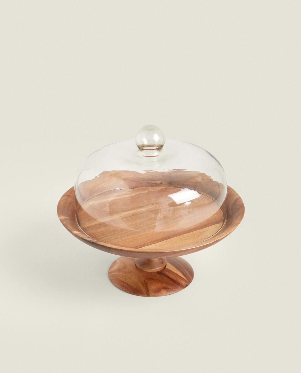 WOODEN CAKE DISH