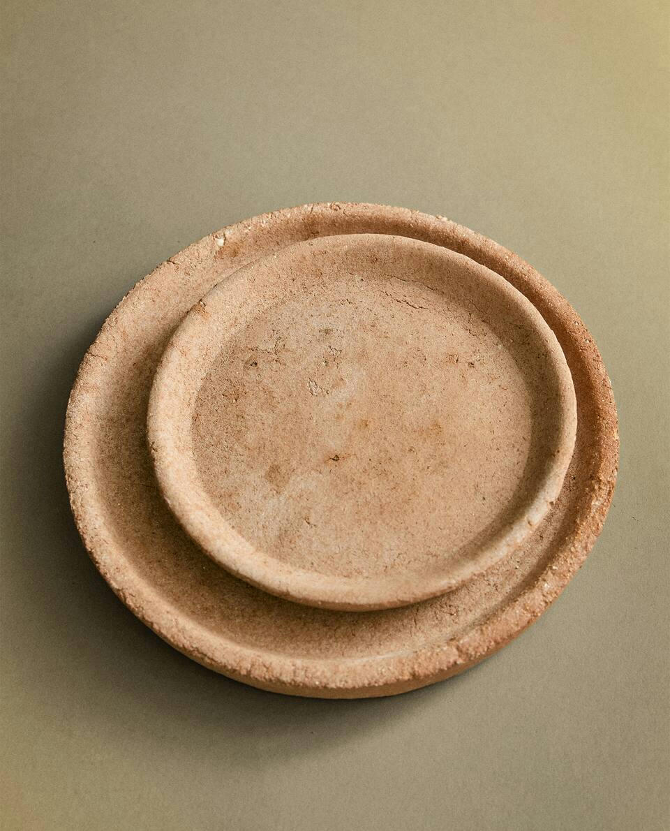 TERRACOTTA PLATE