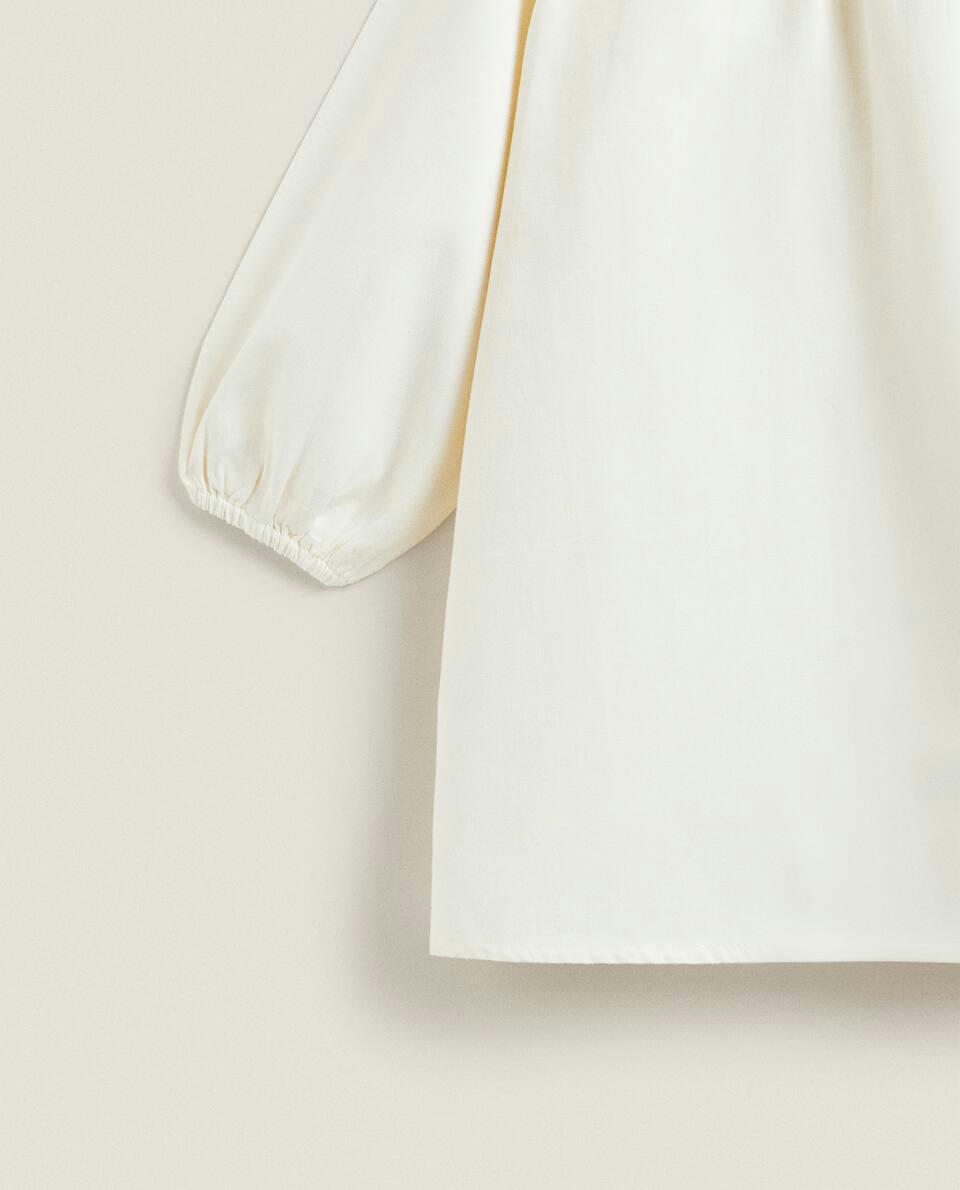 CHILDREN’S CHRISTMAS NIGHTDRESS WITH EMBROIDERED COLLAR