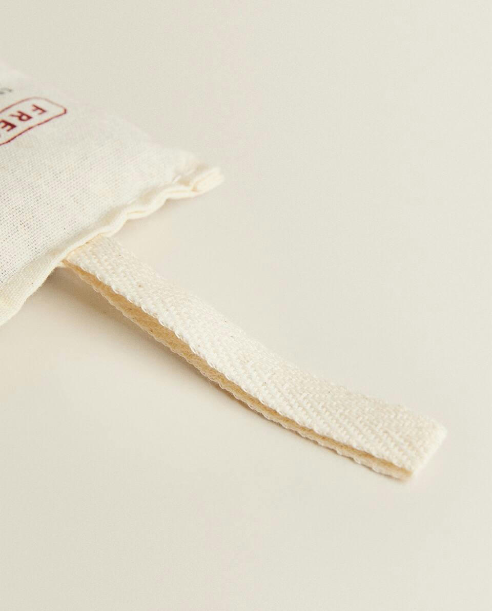 BAG OF CEDAR CHIPS FOR SHOES (PACK OF 2)