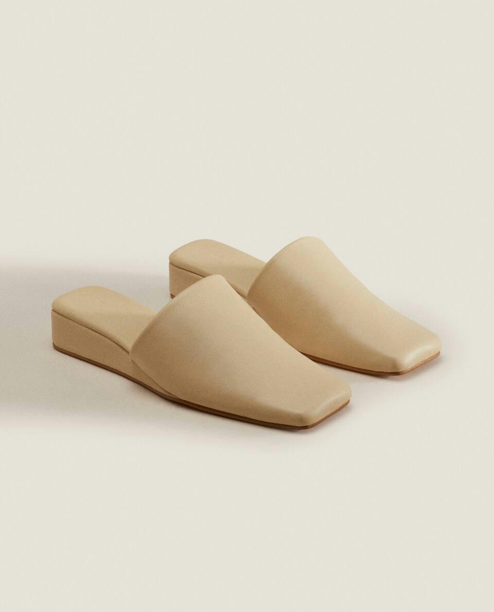 LEATHER MULE WEDGES
