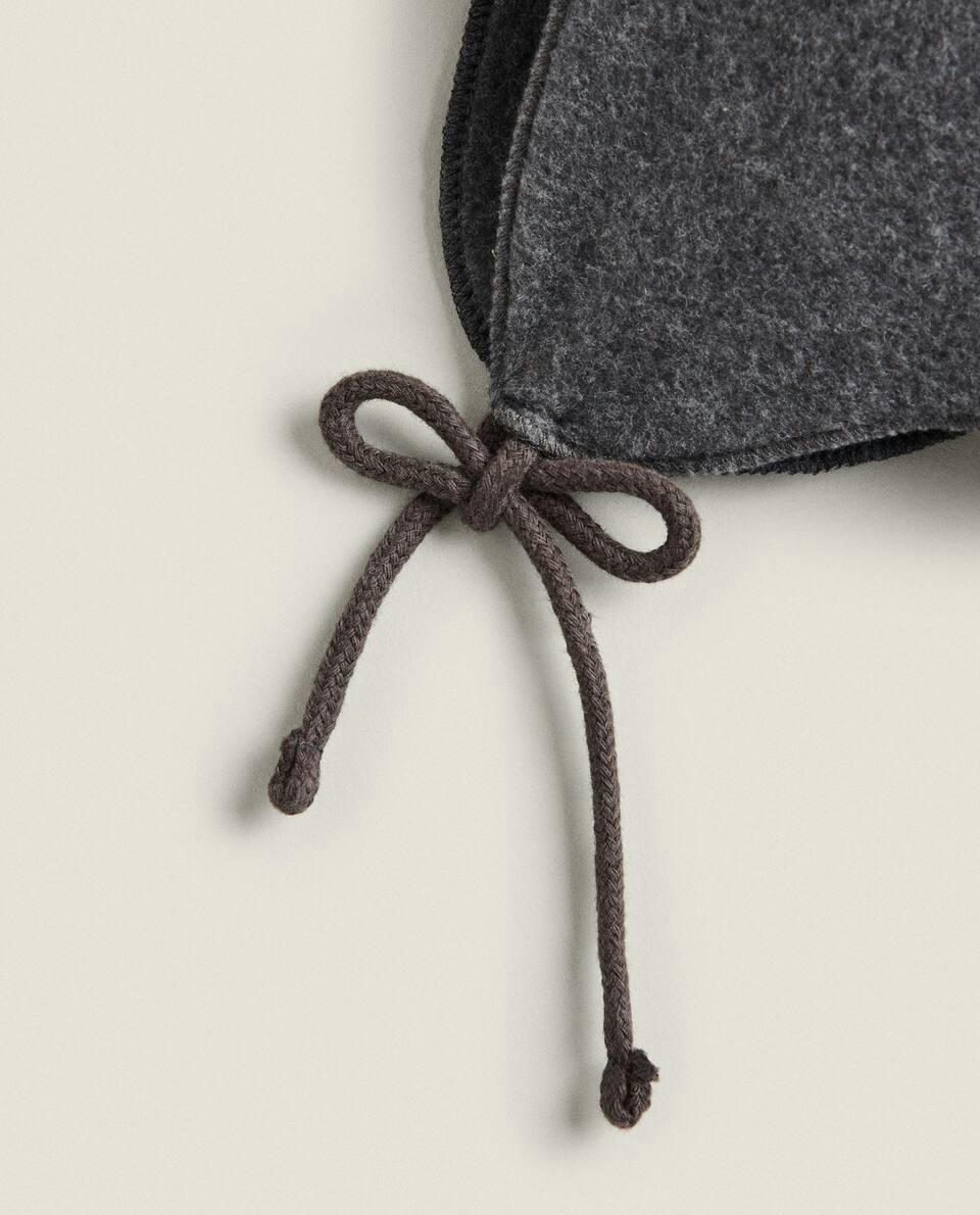 GREY FLEECE BONNET