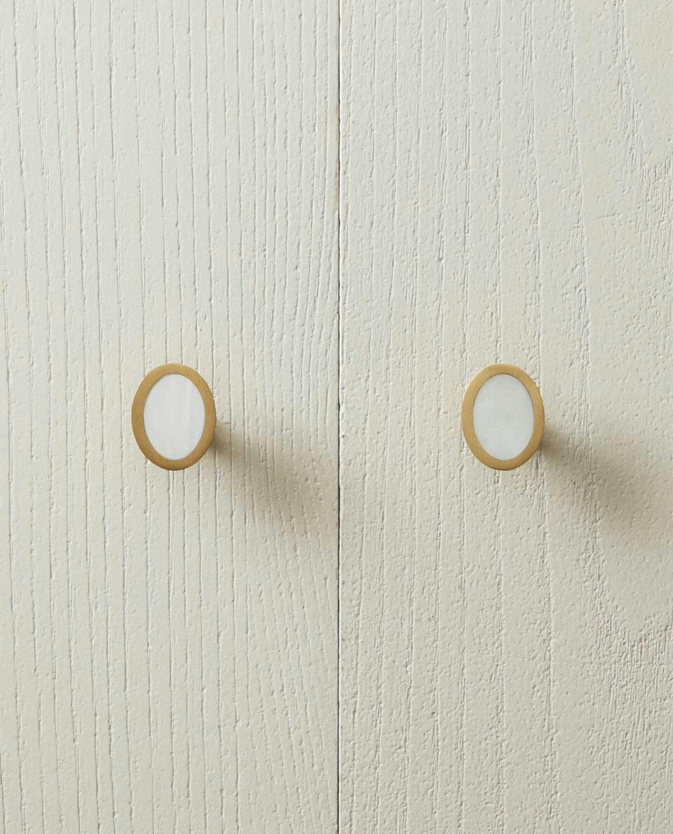 OVAL MOTHER-OF-PEARL DOOR KNOB (PACK OF 2)