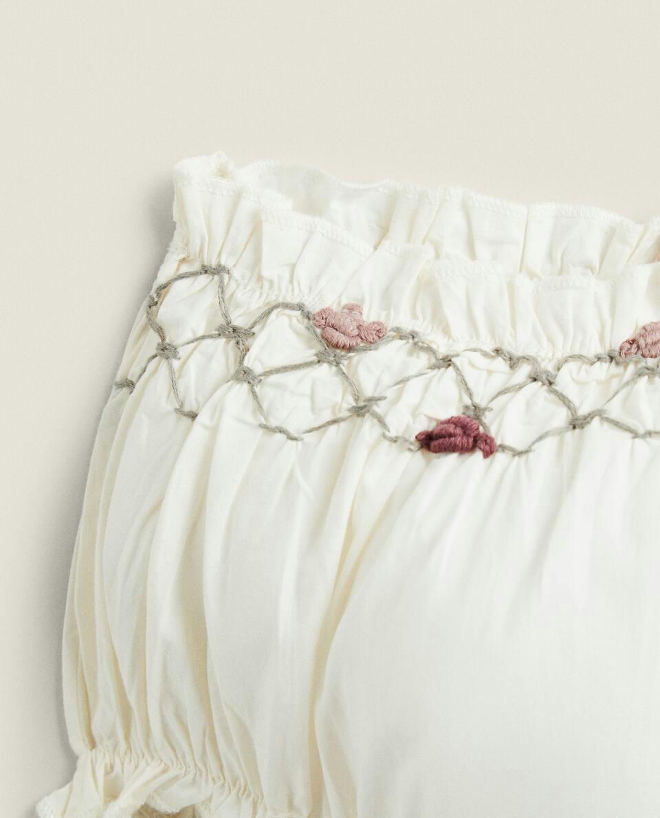 EMBROIDERED BABY BLOOMERS