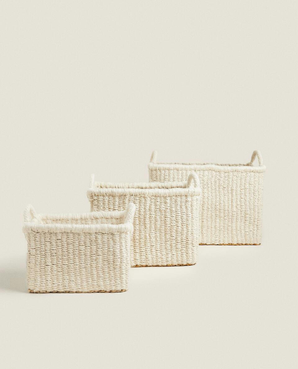 JUTE BASKETS WITH HANDLES