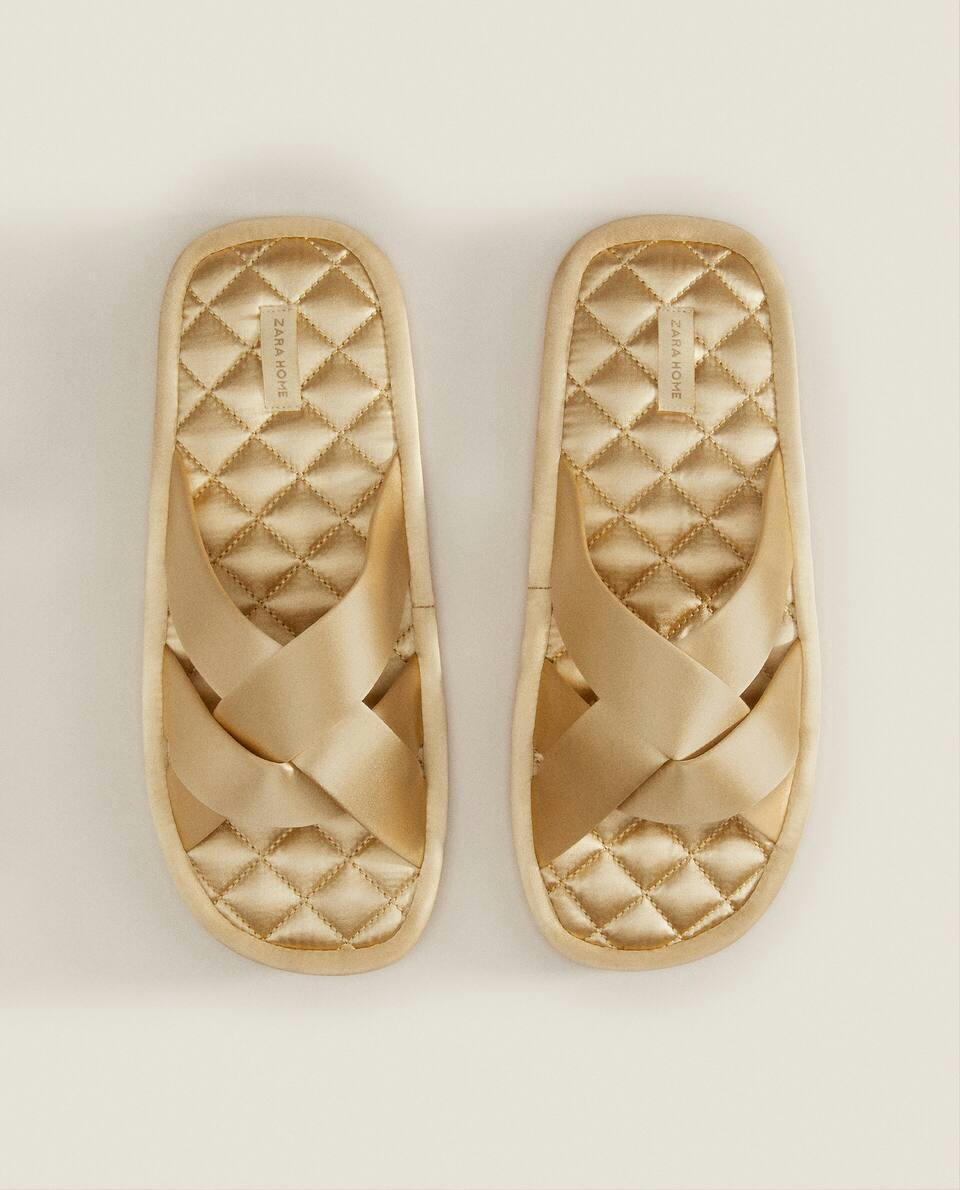 QUILTED SATEEN SLIPPERS