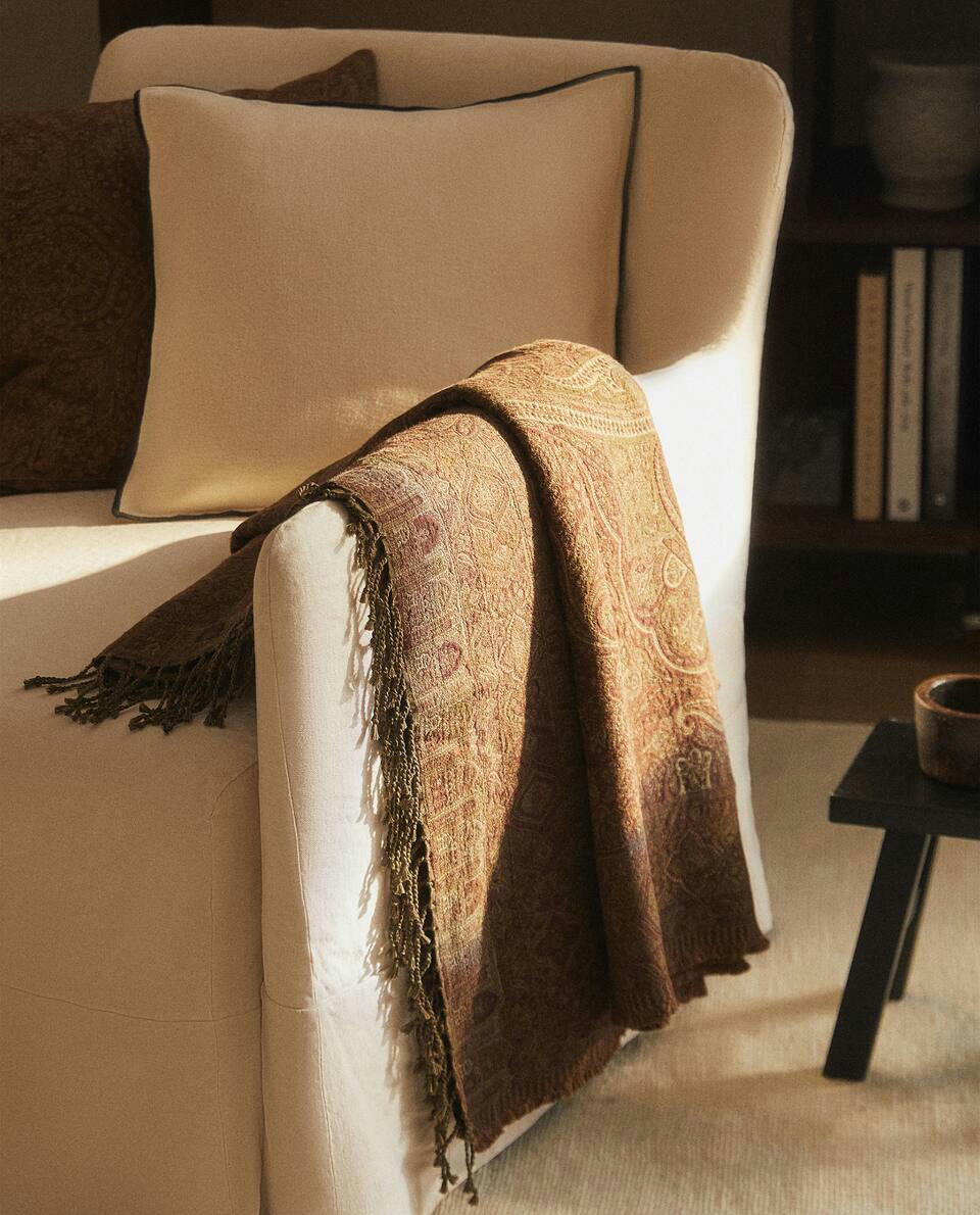 PAISLEY BLANKET