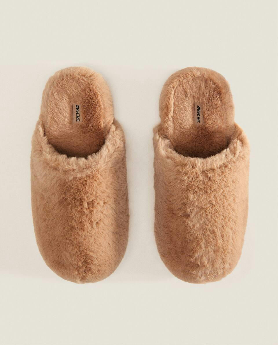 FAUX FUR MULE SLIPPERS