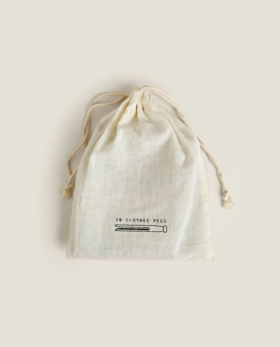 ACACIA WOOD PEGS (SET OF 20)