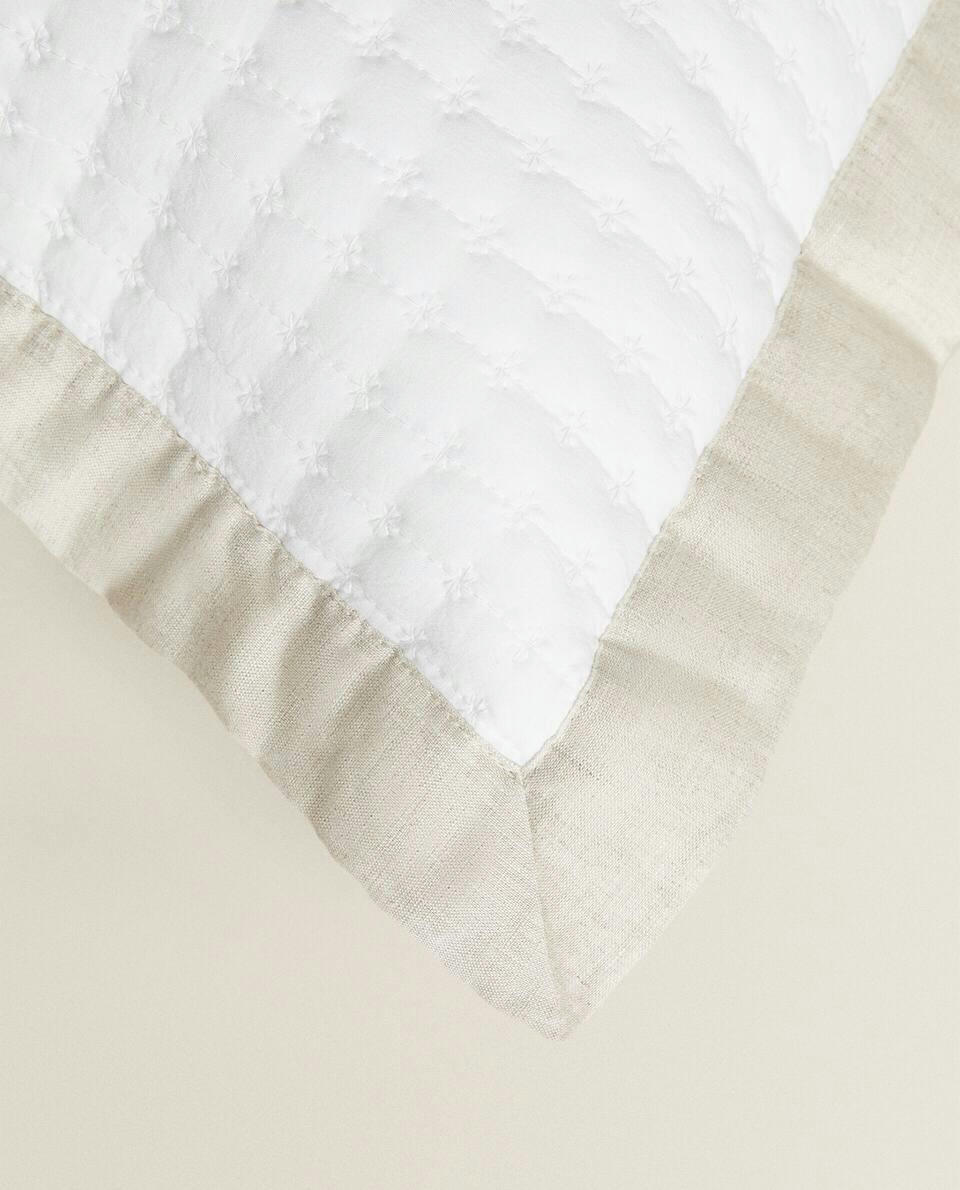 TEXTURED CUSHION COVER WITH LINEN BORDER