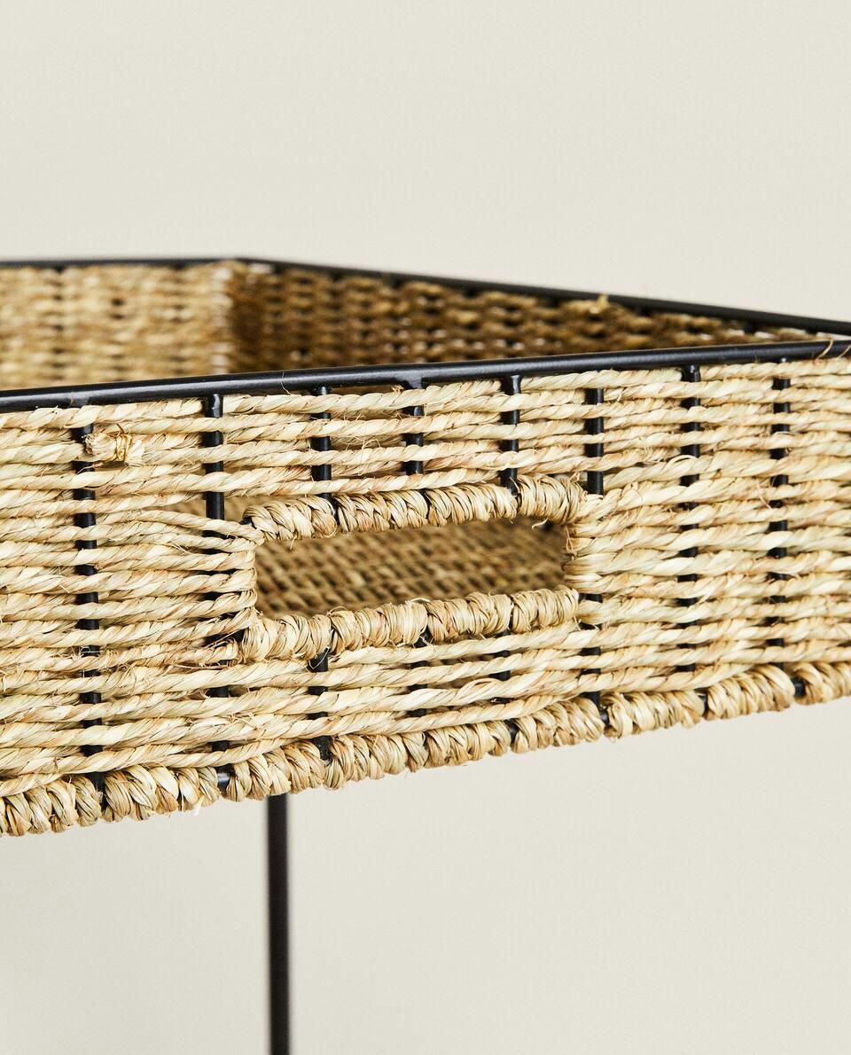 FOLDING SQUARE TRAY TABLE