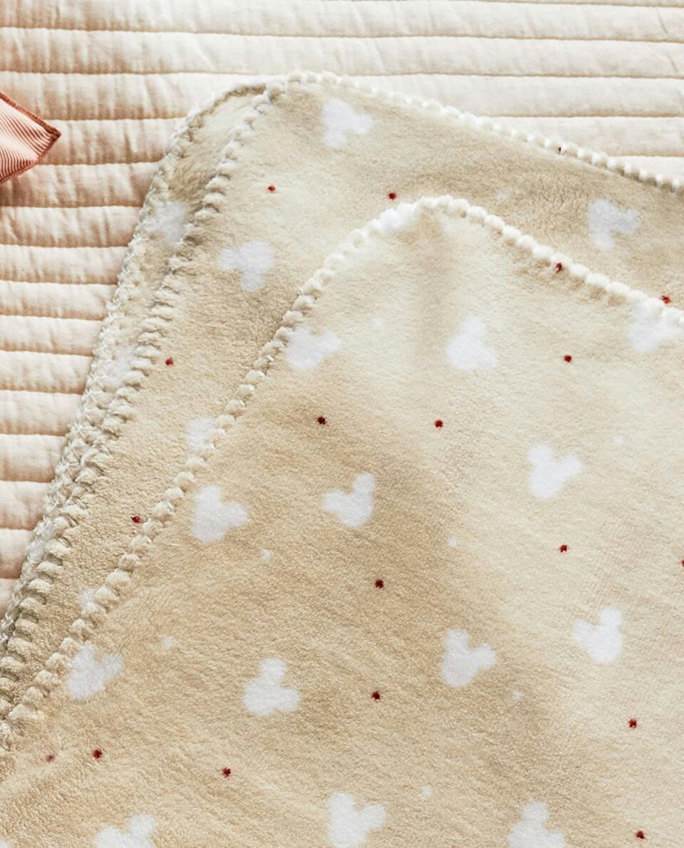 MICKEY MOUSE ? DISNEY PRINT BLANKET