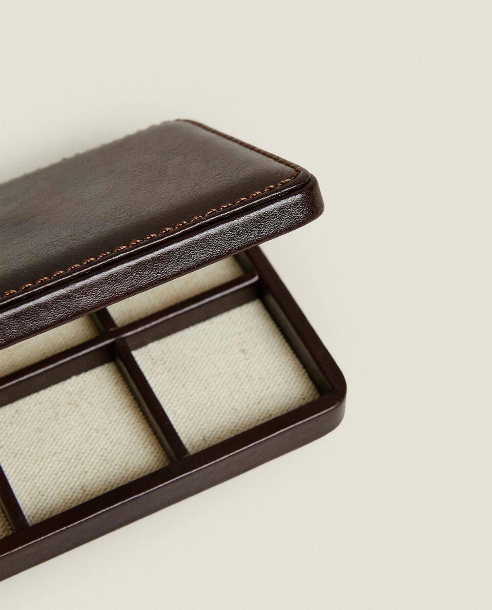 RECTANGULAR LEATHER JEWELLERY BOX
