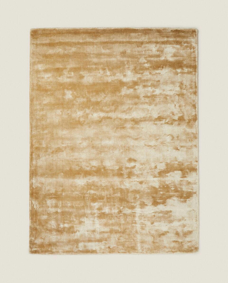 GOLDEN VISCOSE RUG