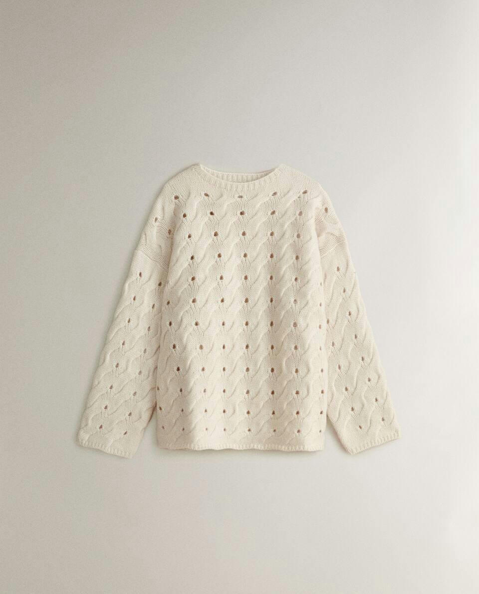 CABLE-KNIT CASHMERE SWEATER