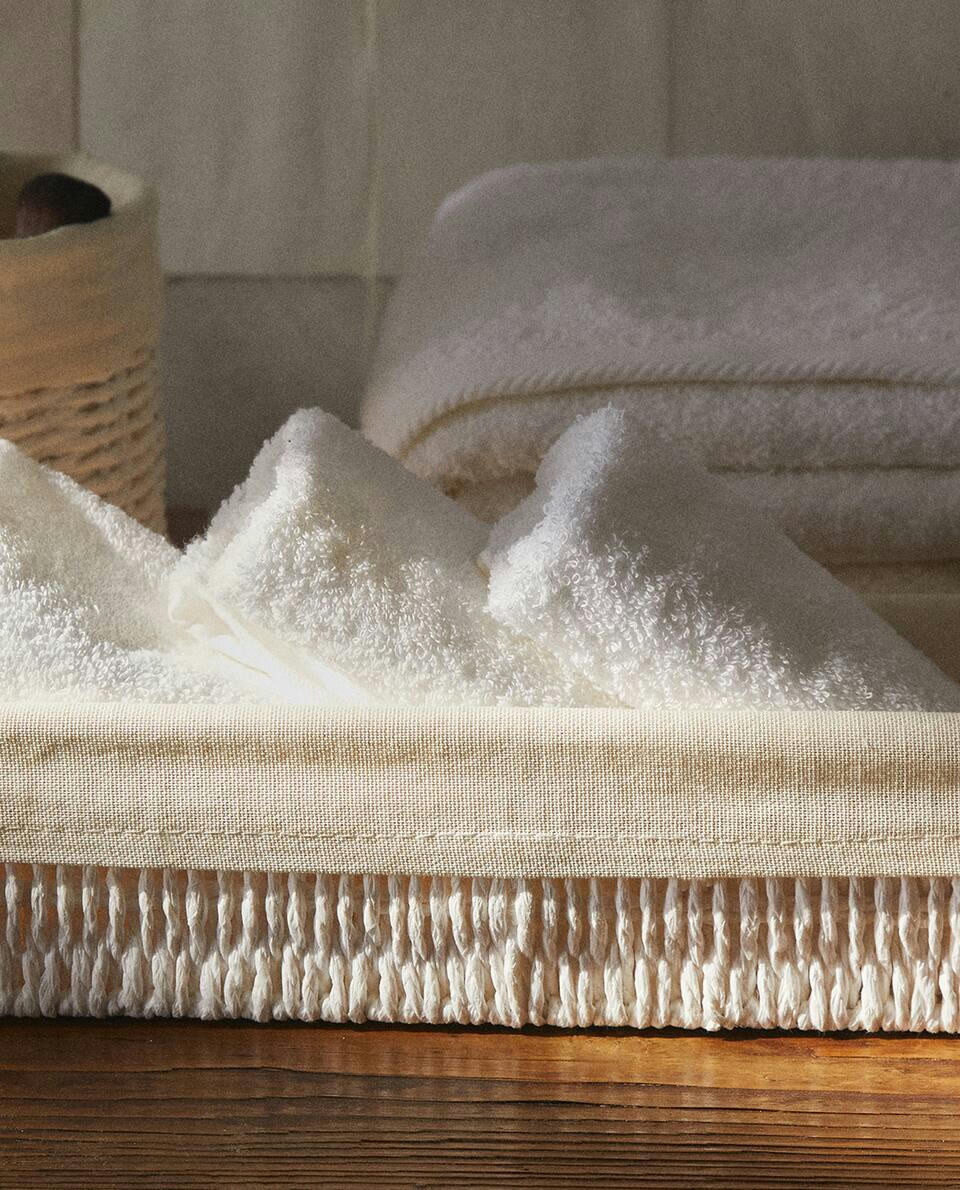 RECTANGULAR FABRIC INTERIOR BASKET