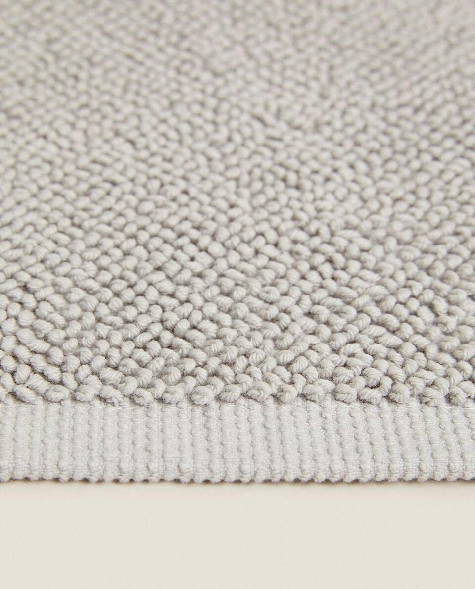 PLAIN BATH MAT RUG