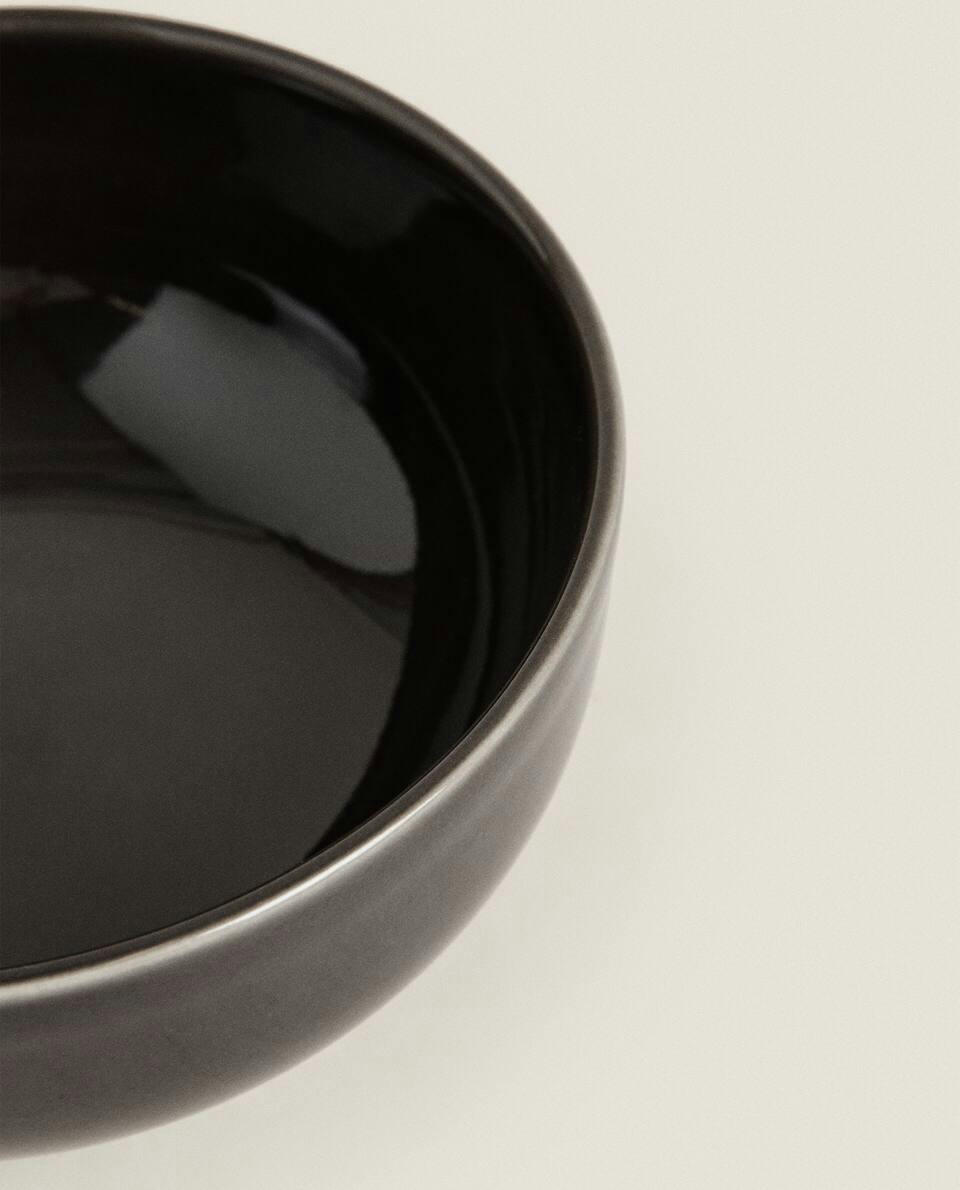 BLACK STONEWARE BOWL