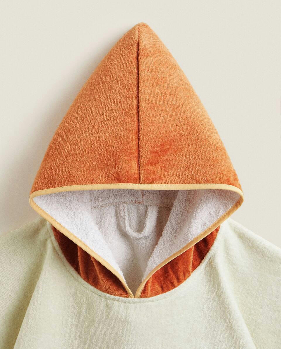 MICKEY MOUSE ? DISNEY PONCHO