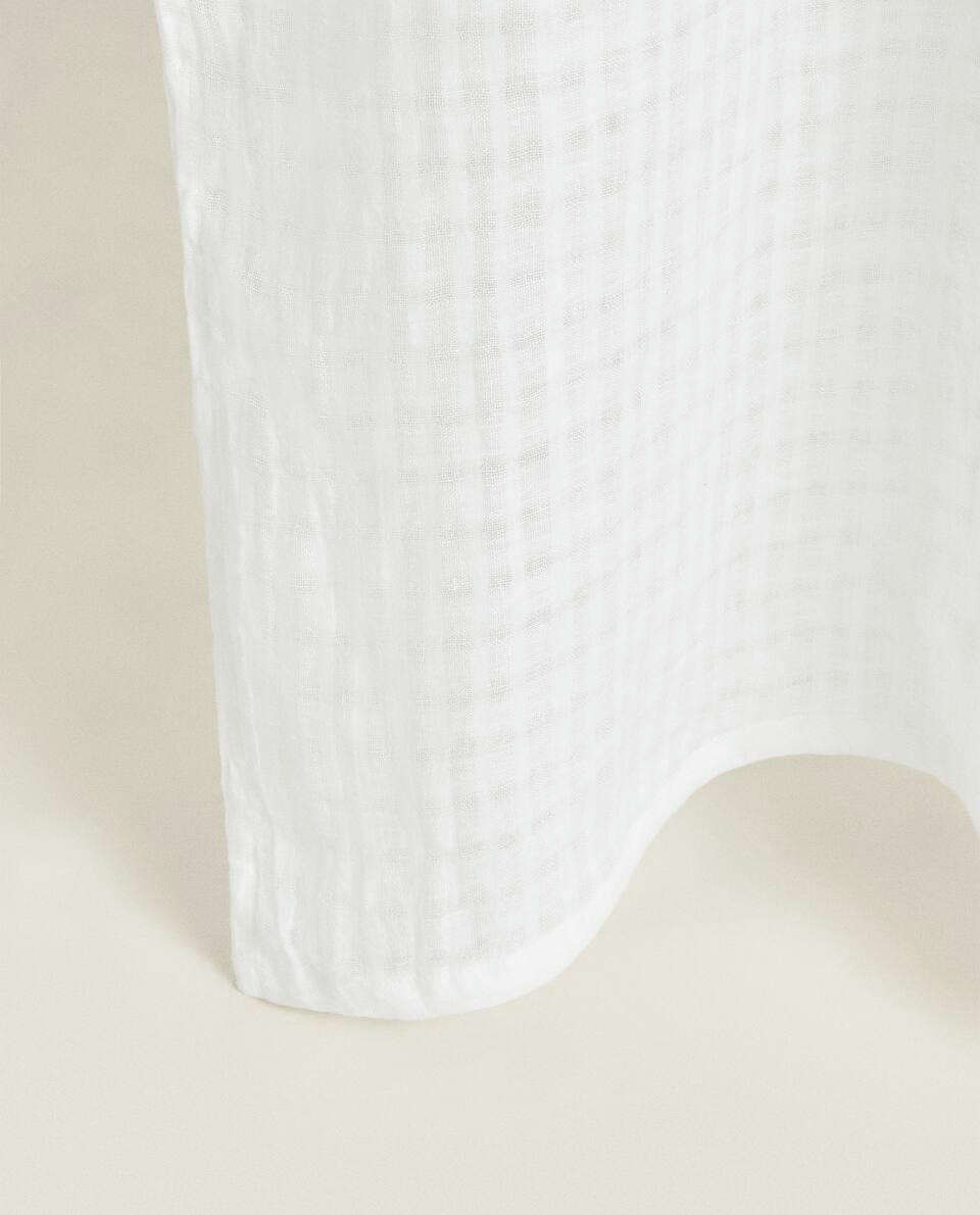 LINEN CURTAIN