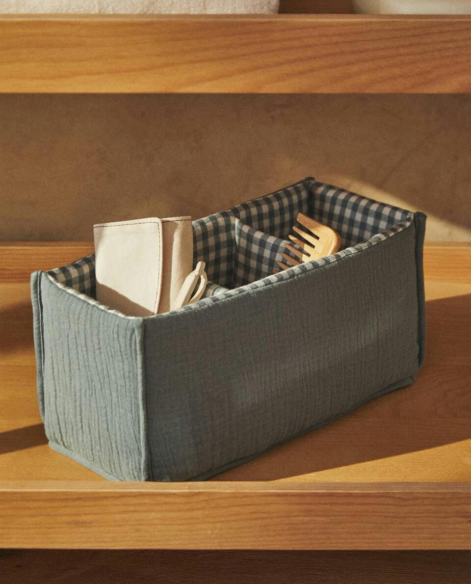 CHILDREN’S GINGHAM ORGANISER