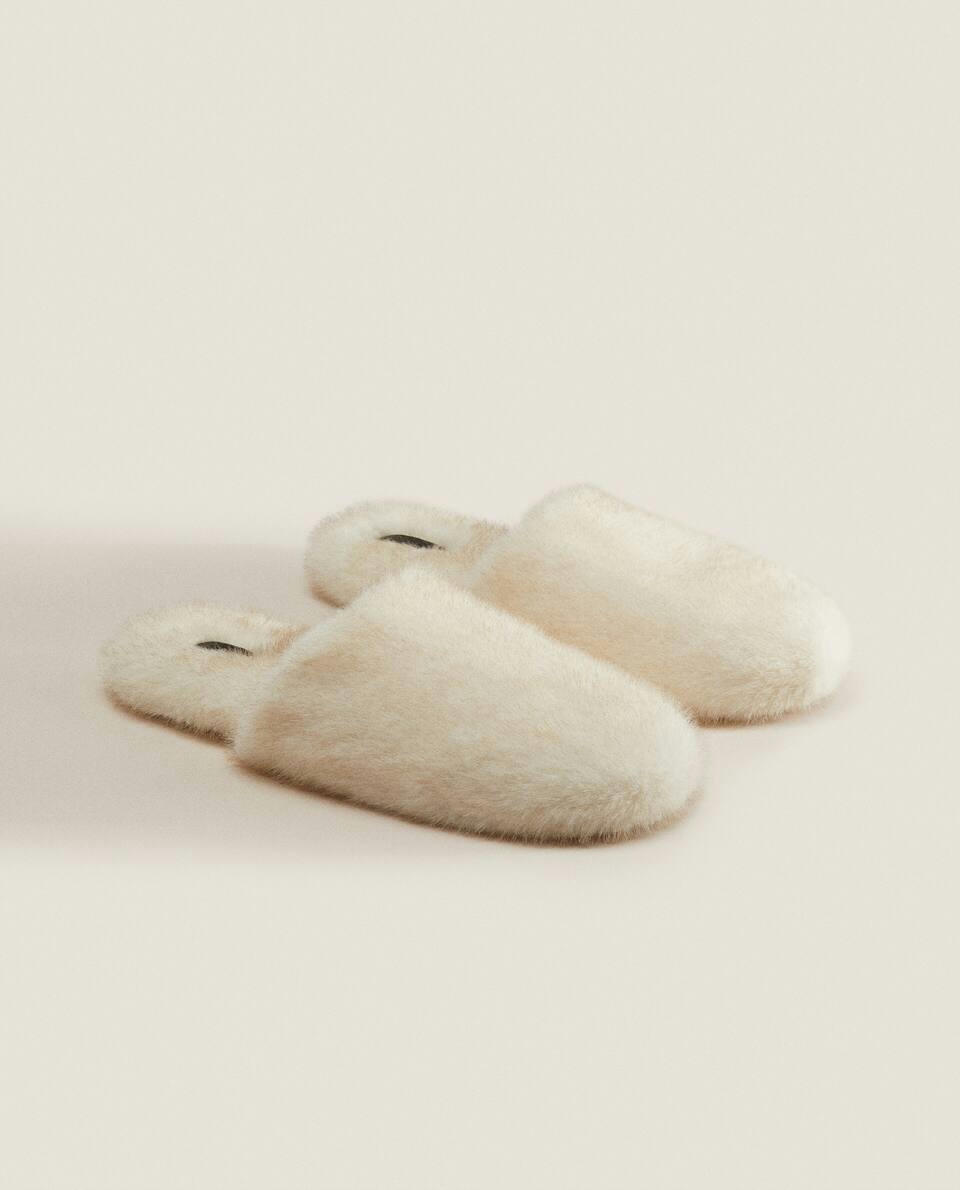FAUX FUR MULE SLIPPERS
