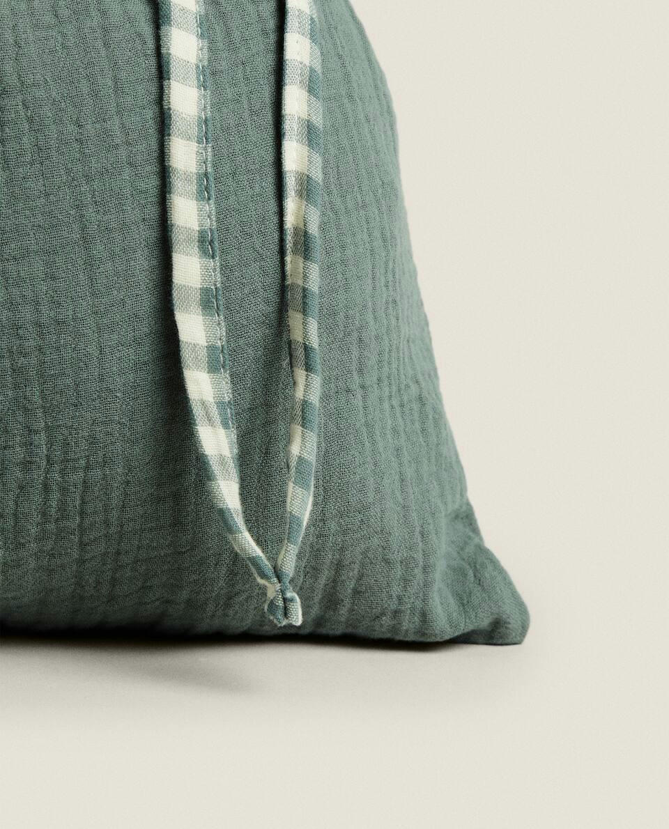 CHILDREN’S GINGHAM LAUNDRY BAG