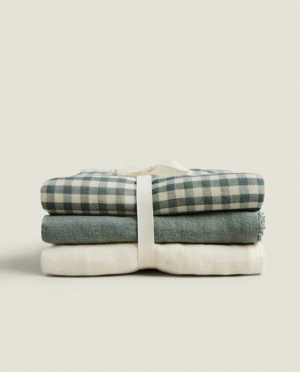 CHILDREN’S GINGHAM MUSLIN CLOTH (PACK OF 3)