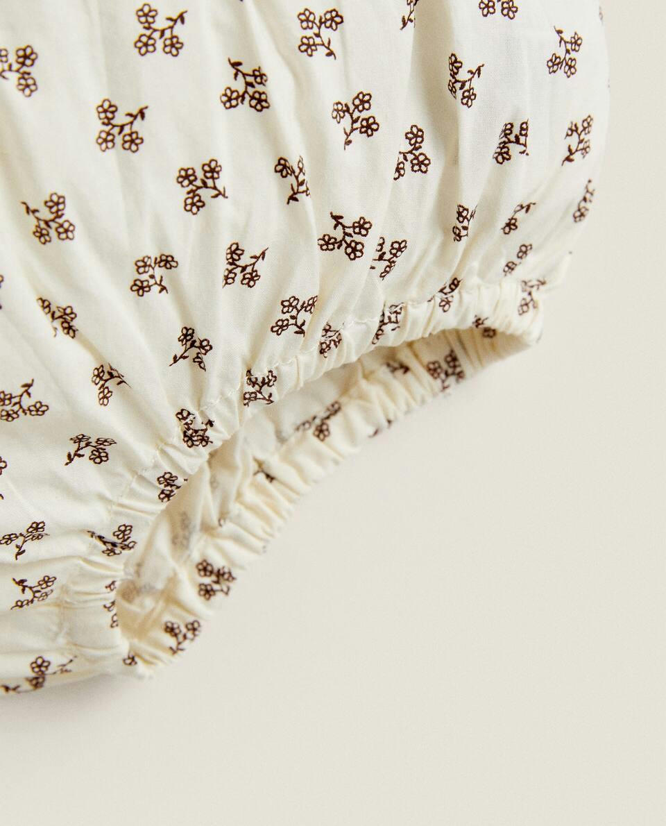 MINI FLOWER BABY BLOOMERS