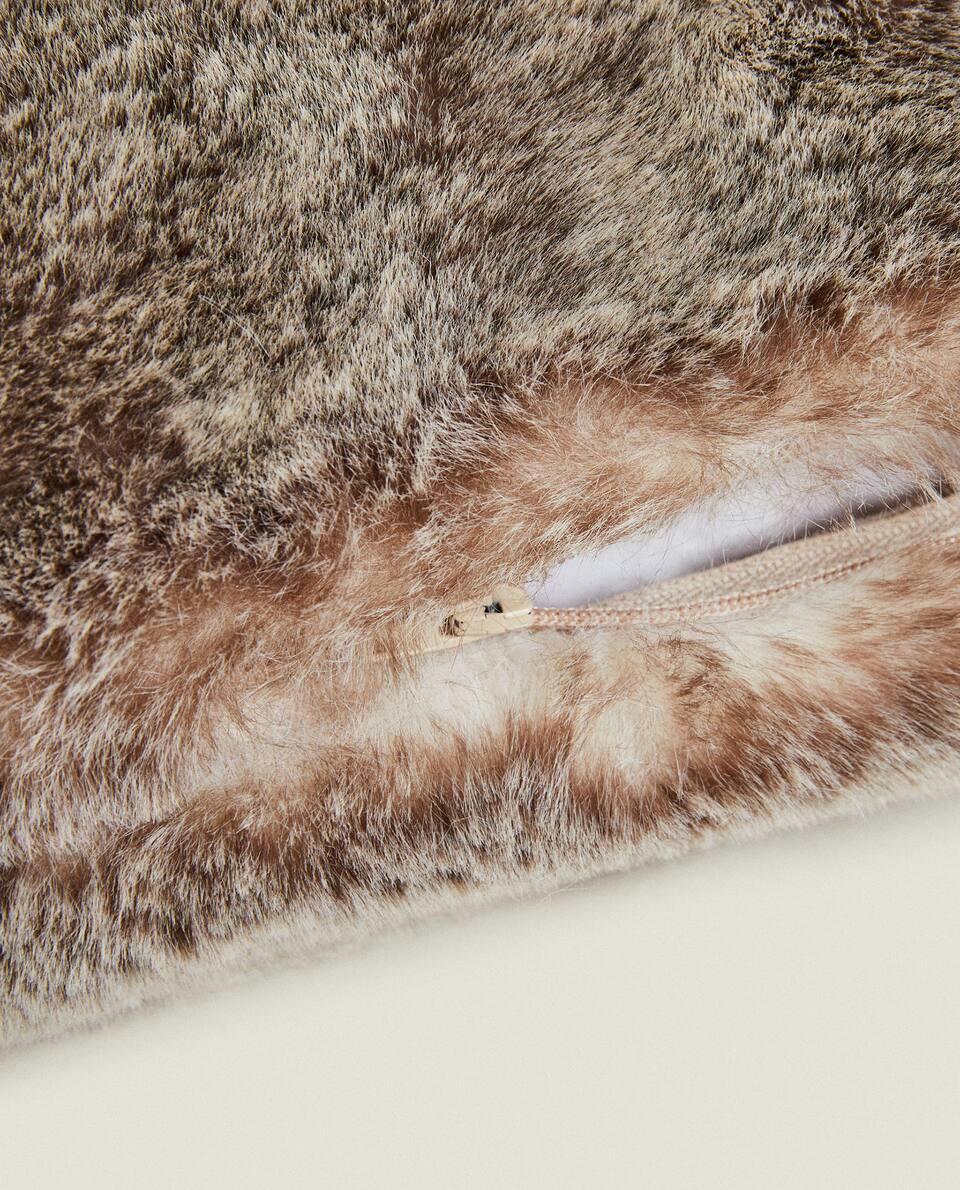 FUR CUSHION COVER