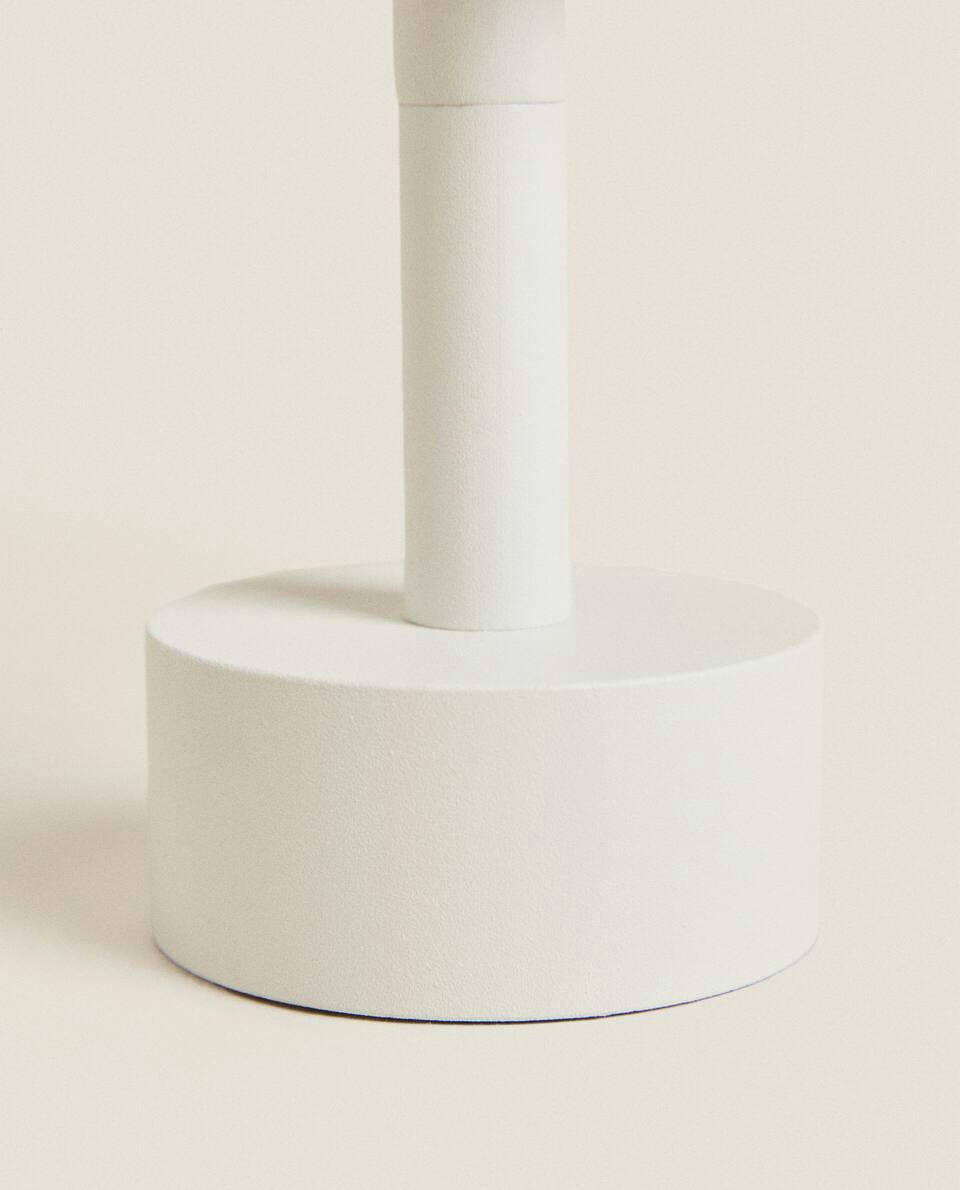 ADJUSTABLE WALL LAMP