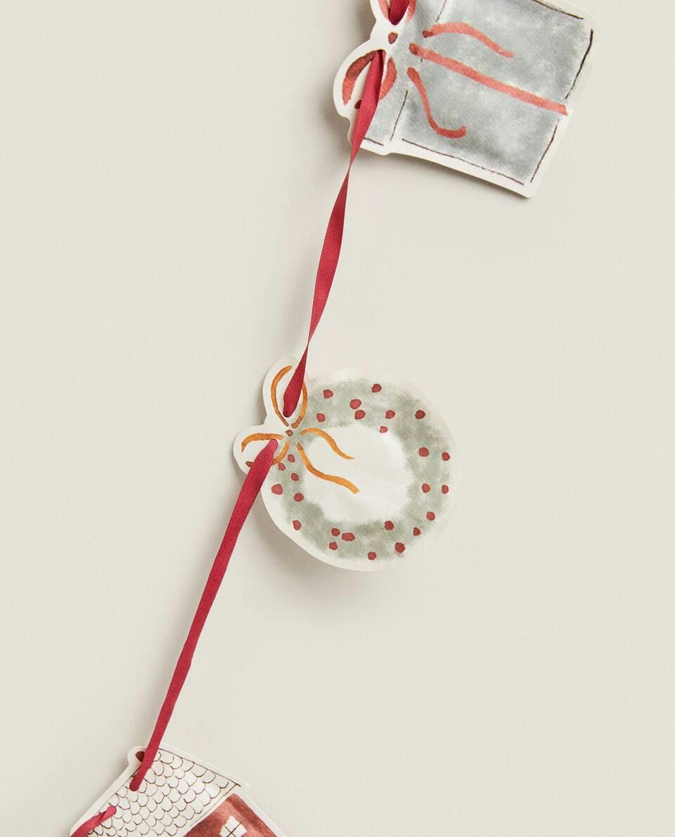 DECORATIVE GARLAND WITH RIBBON AND CHRISTMAS FIGURES