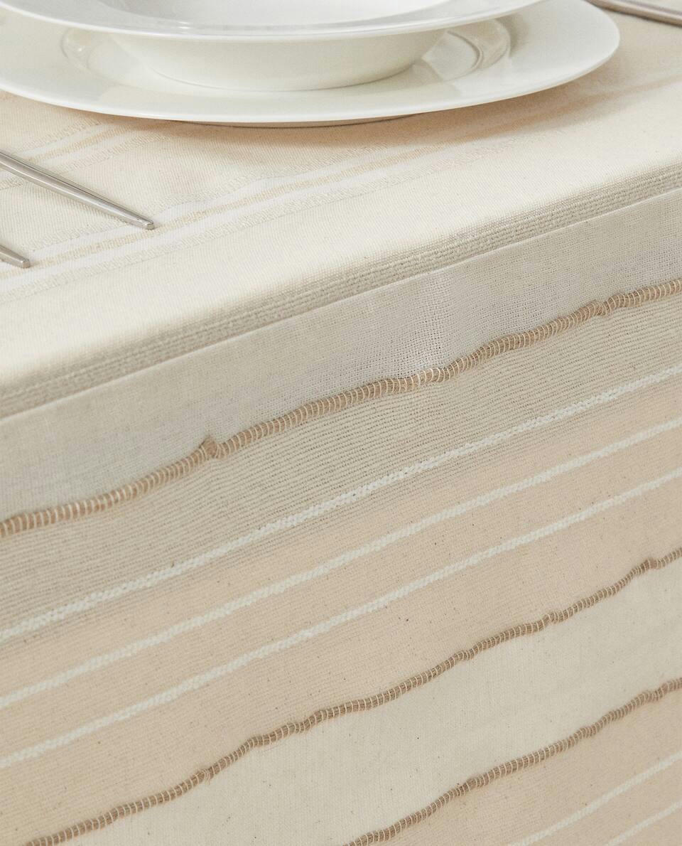 DYED THREAD COTTON TABLECLOTH