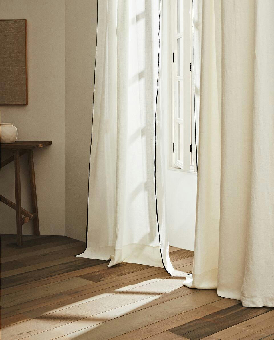 LINEN OVERLOCK CURTAIN