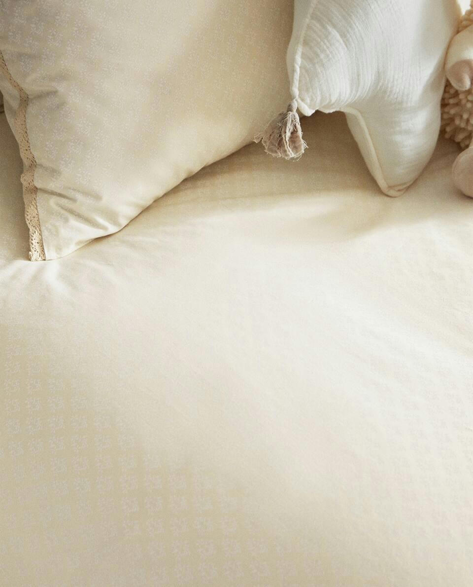 CHILDREN’S FLORAL FITTED SHEET