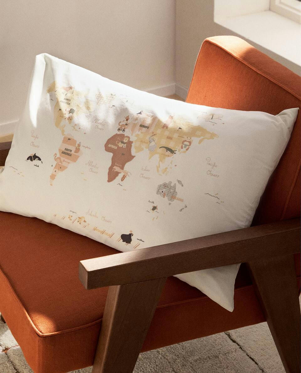 MAP PRINT PILLOWCASE