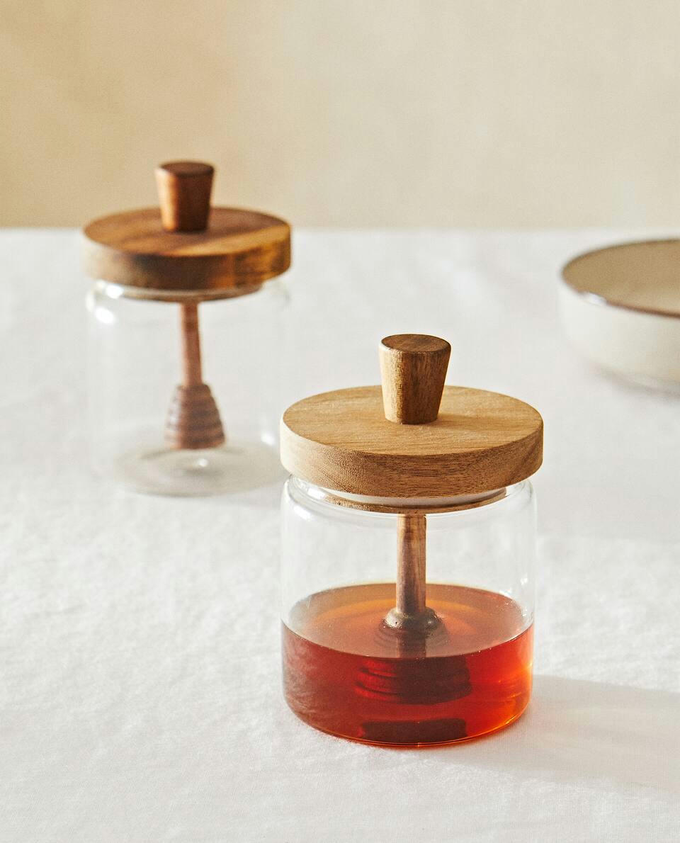 BOROSILICATE GLASS AND WOODEN HONEY JAR