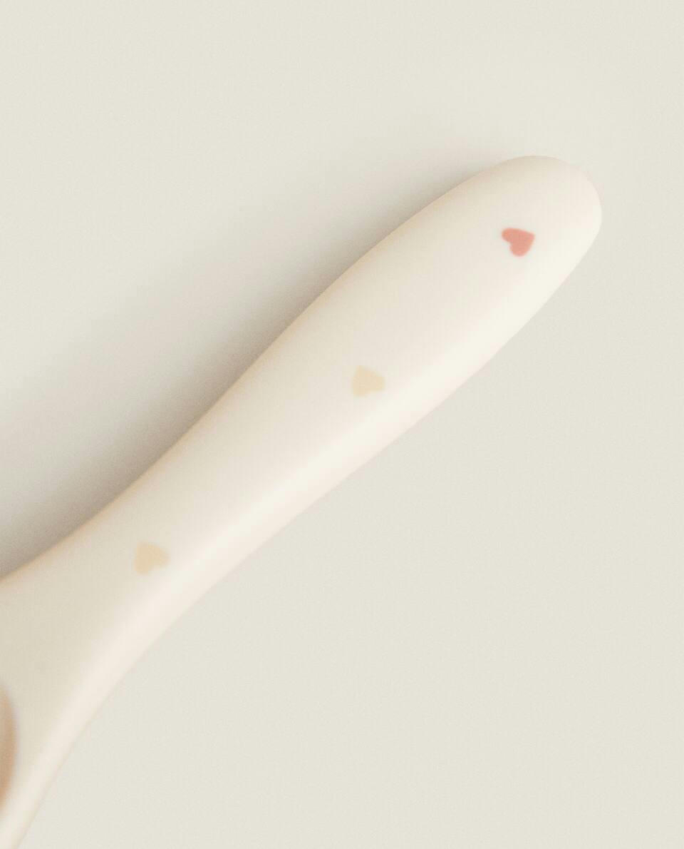 SILICONE SPOON WITH HEARTS