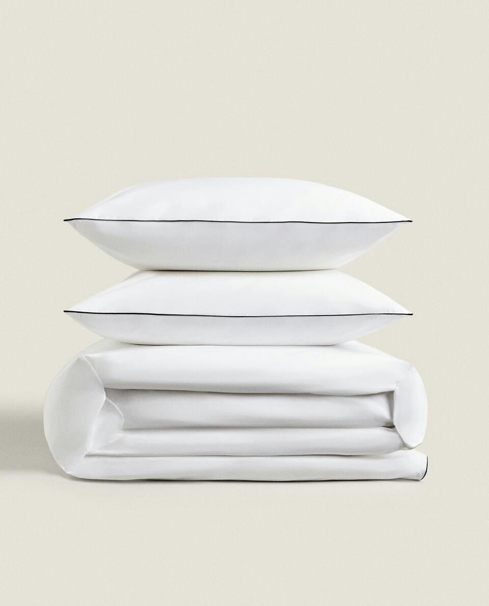 DUVET COVER WITH COLOURED PIPING DETAIL