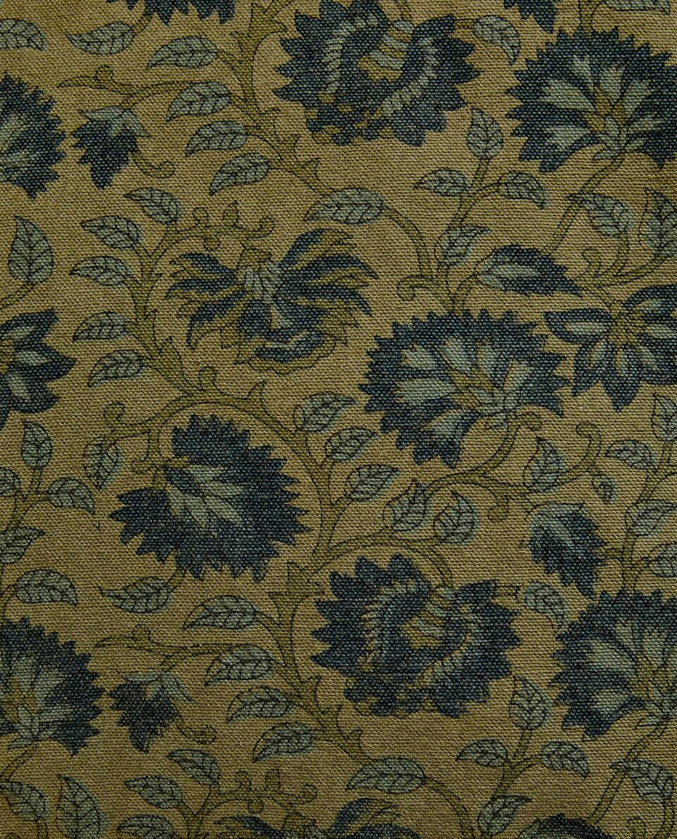 FLORAL PRINT CUSHION COVER