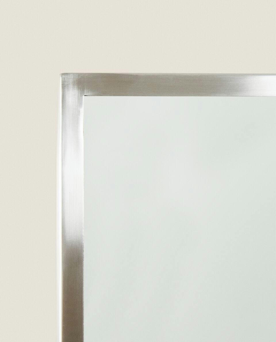 ALUMINIUM VERTICAL MIRROR