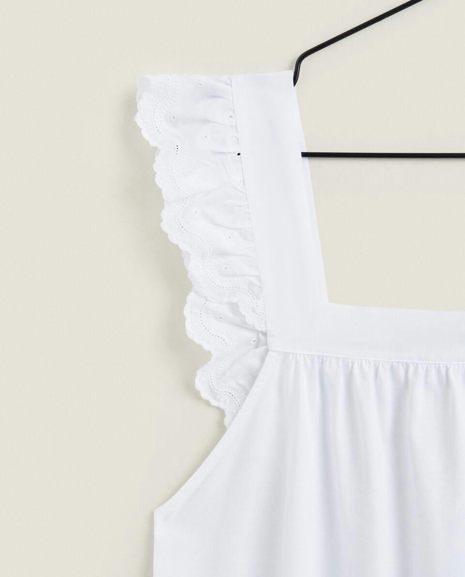 NIGHTDRESS WITH FRILLS
