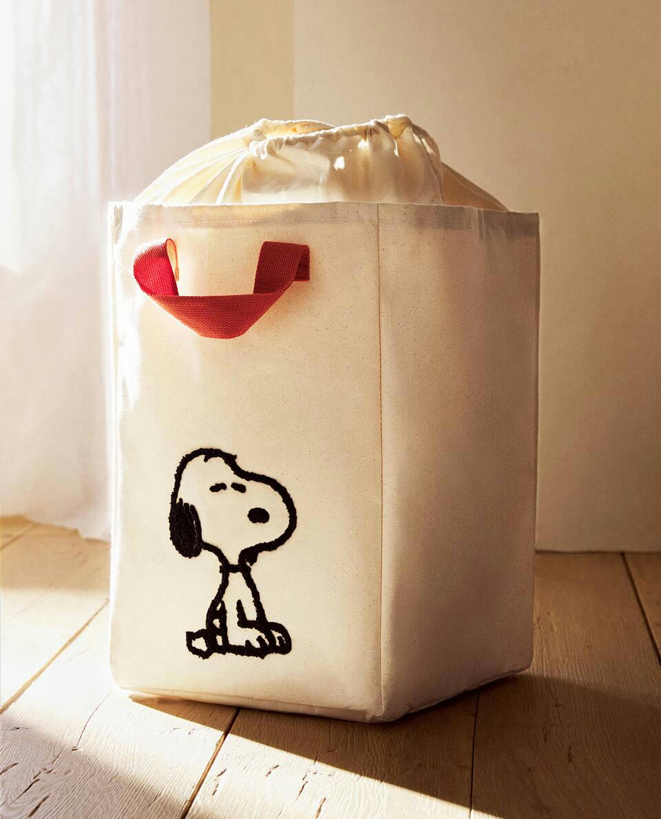 PEANUTS? BASKET WITH HANDLES