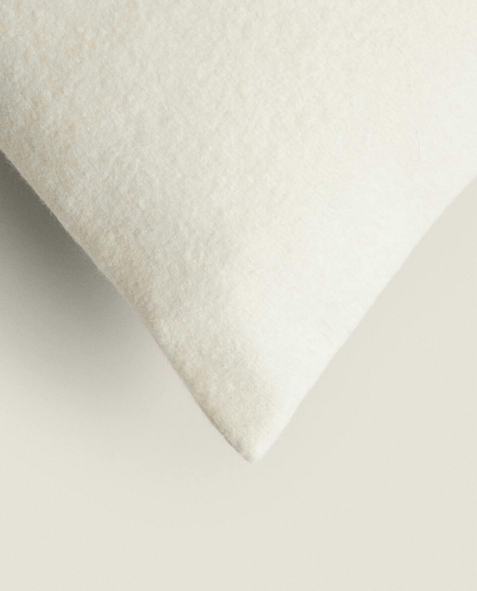 WOOL CUSHION COVER