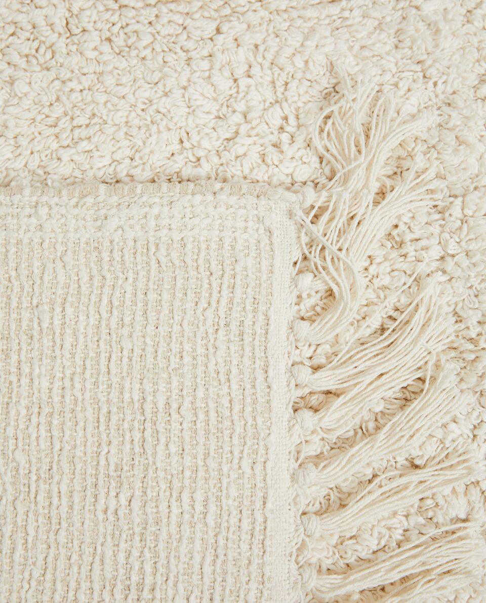 DIAMOND DESIGN COTTON RUG