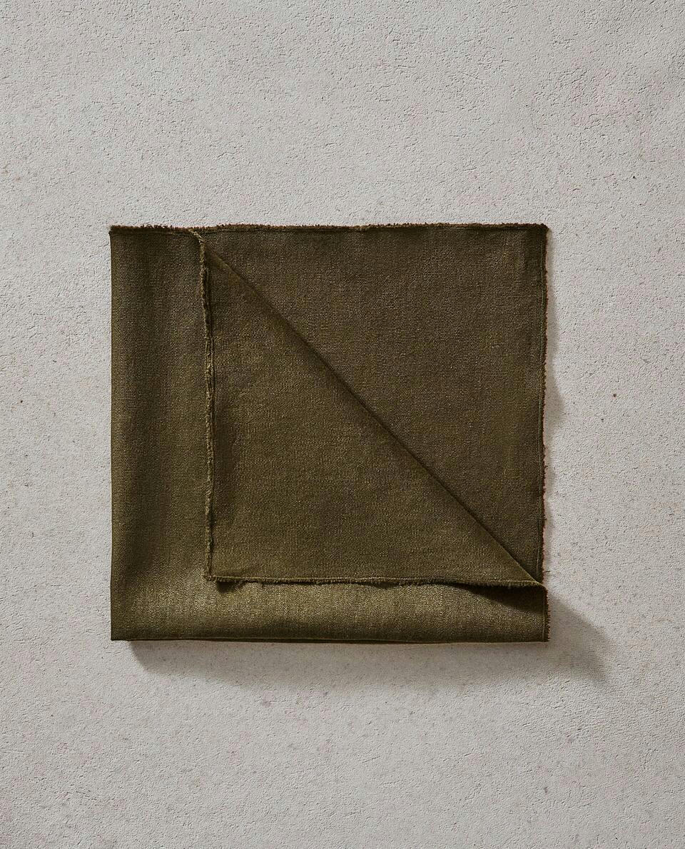 NAPKIN 01