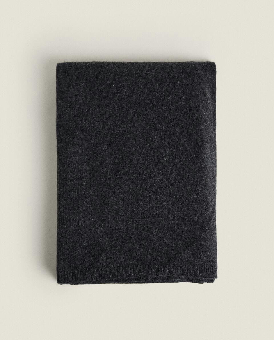 CASHMERE KNIT BLANKET
