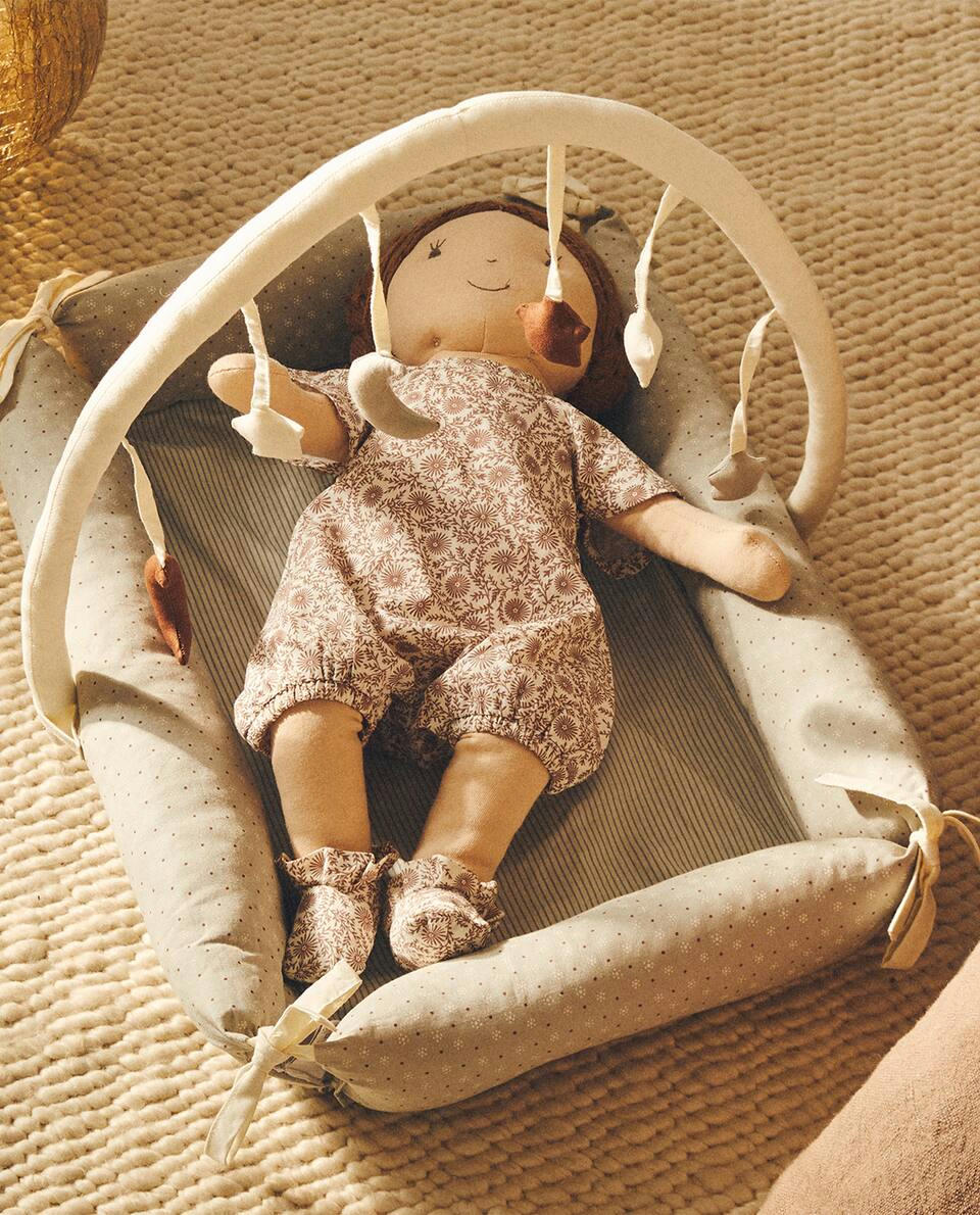 CHILDREN’S TOY GYM