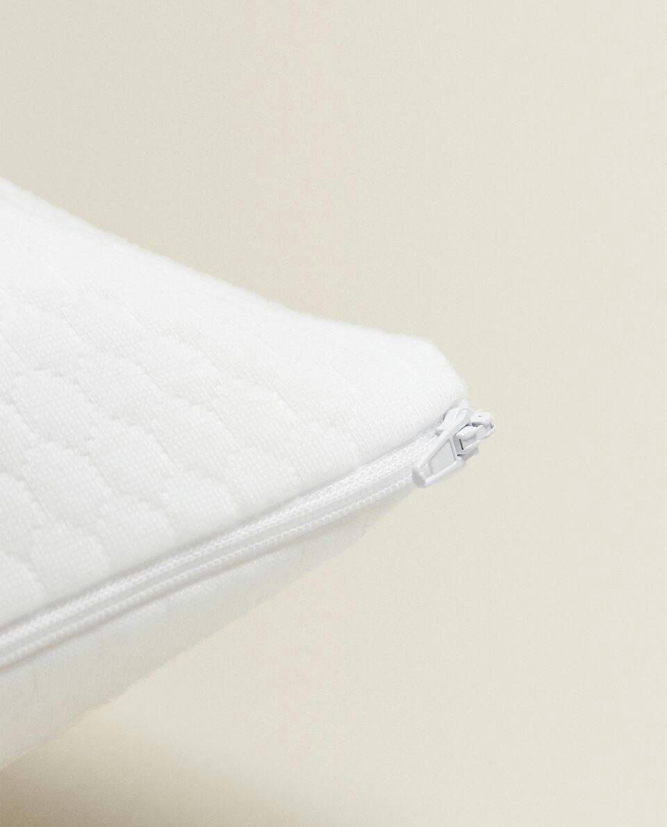VISCOELASTIC FLAKES PILLOW